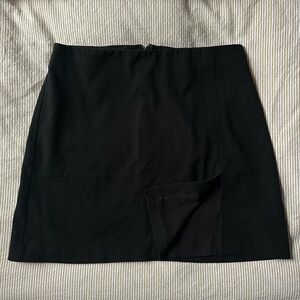 Aritzia Sunday Best Tatiana Skirt